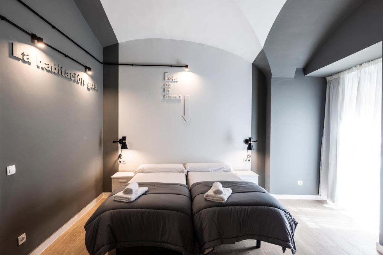 Apartamentos Turisticos De La Bernarda Caces Екстериор снимка