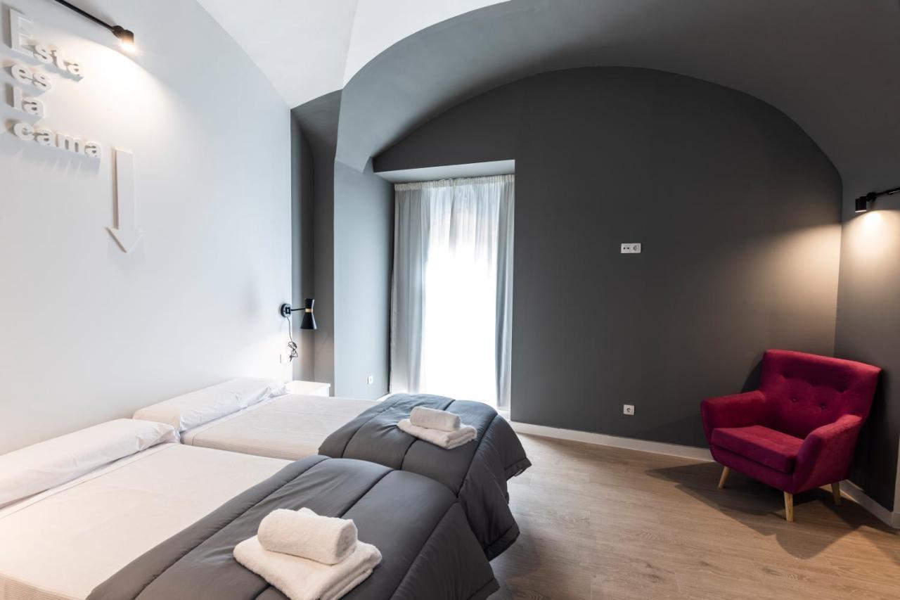 Apartamentos Turisticos De La Bernarda Caces Екстериор снимка