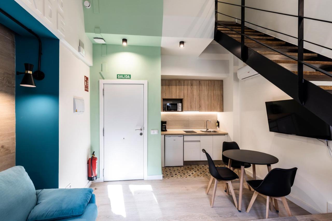 Apartamentos Turisticos De La Bernarda Caces Екстериор снимка