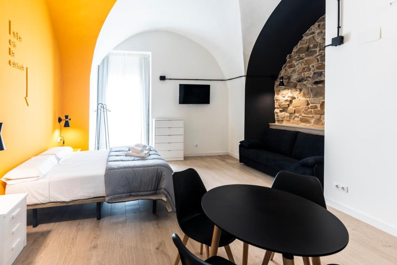 Apartamentos Turisticos De La Bernarda Caces Екстериор снимка