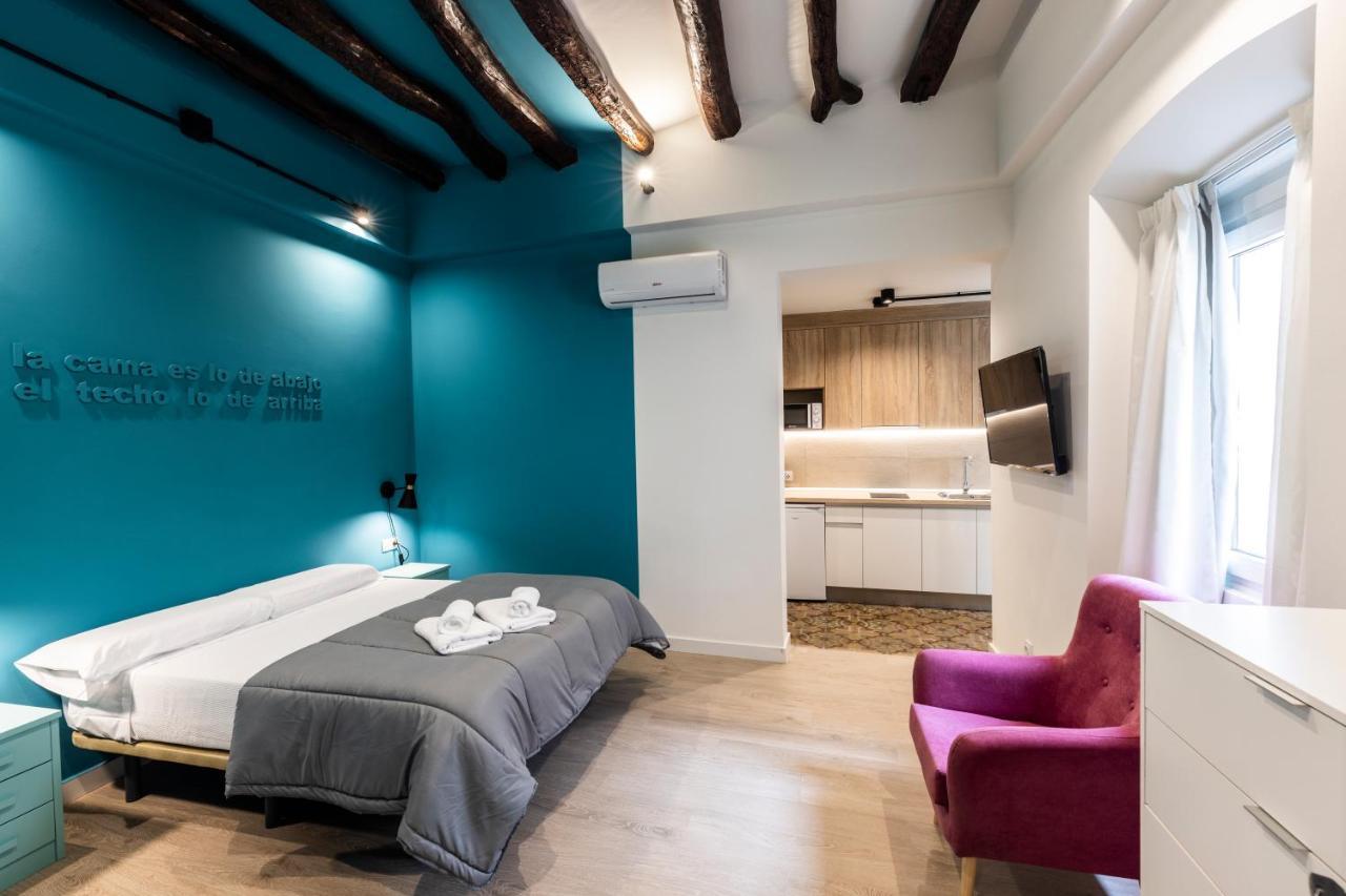 Apartamentos Turisticos De La Bernarda Caces Екстериор снимка