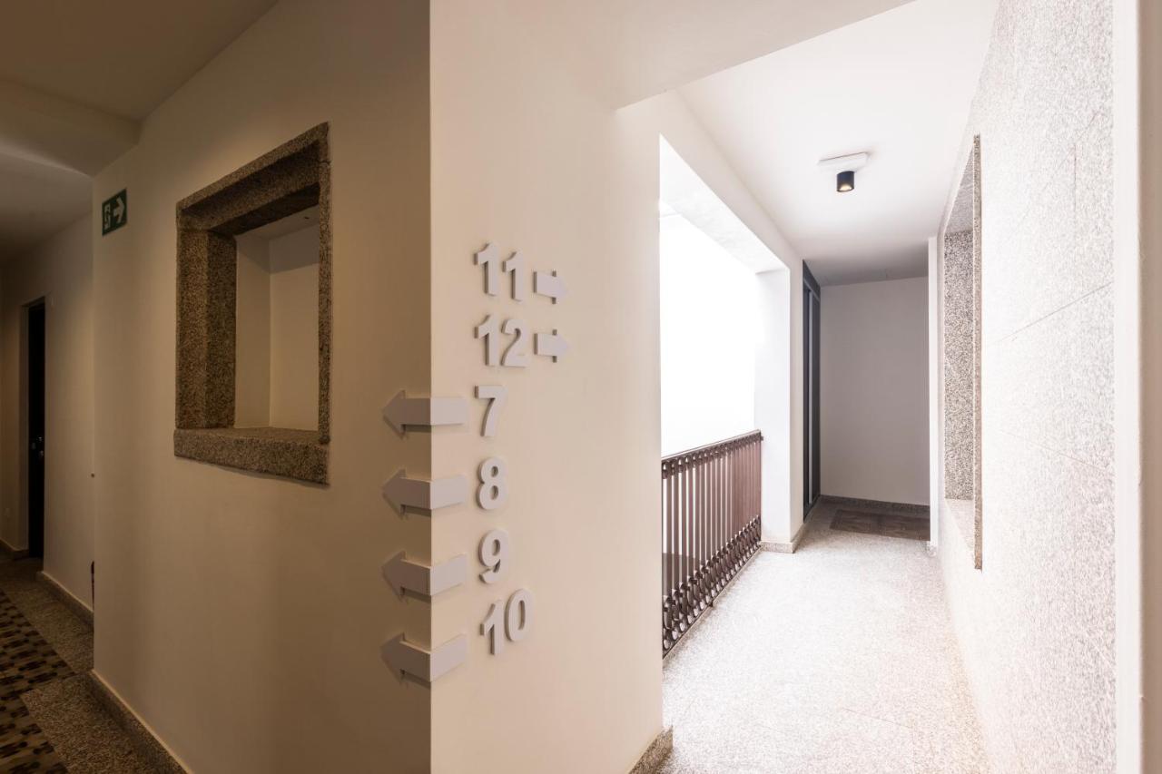 Apartamentos Turisticos De La Bernarda Caces Екстериор снимка
